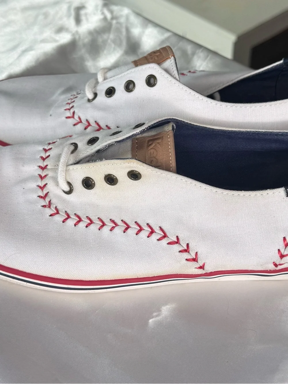 Keds Women’s Size 10 Champion Pennant Baseball Sneakers